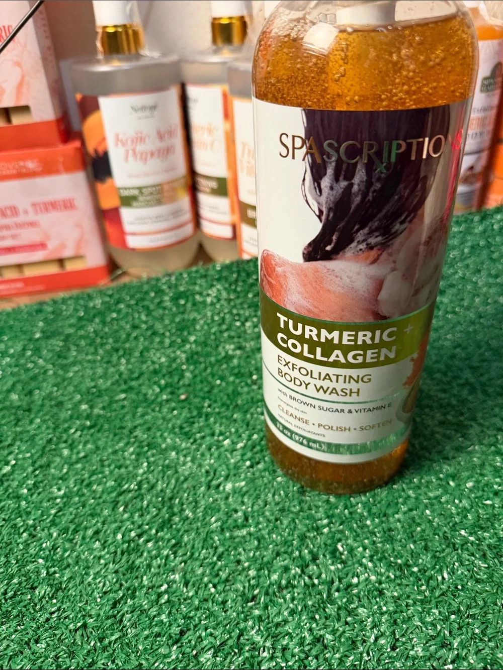 SpaScriptions Turmeric + Collagen Exfoliating Body Wash - Orange/Brown